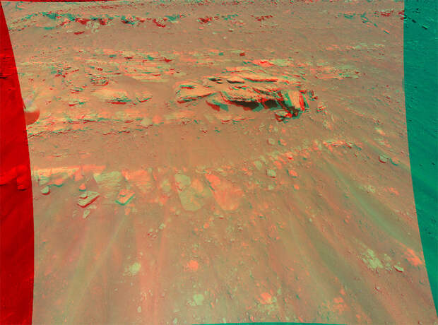 Вертолет НАСА Ingenuity Mars сделал снимки Красной планеты в 3D