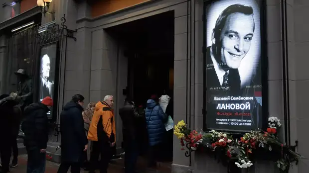 Василия Ланового похоронили на Новодевичьем кладбище