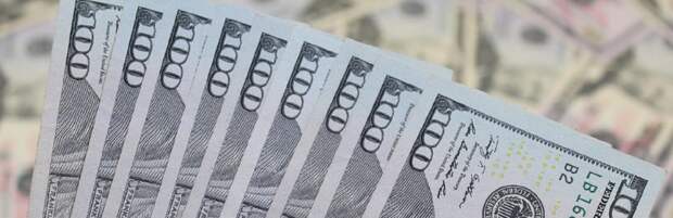 Доллар снова растет в Казахстане