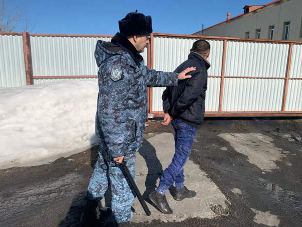 Алиментщик из Мошковского района осуждён за неуплату: долг в миллион рублей