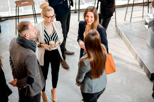 Эксперт Калоян: личные встречи с друзьями отменяются из-за логистики