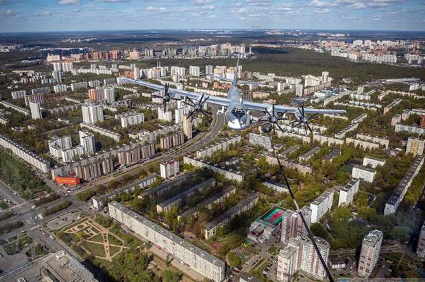 Москва из кабины самолета Ил-78 авиатехника, авиация, москва