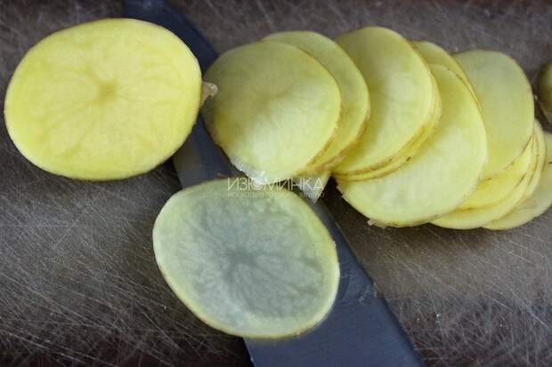 чуду с мясом и картофелем