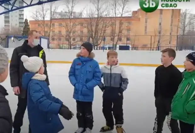 Каток бибирево. Каток Бибирево Белозерская. Каток на Бибиревской. Каток мечта в Бибирево. Детский сад 1370 Бибиревская.