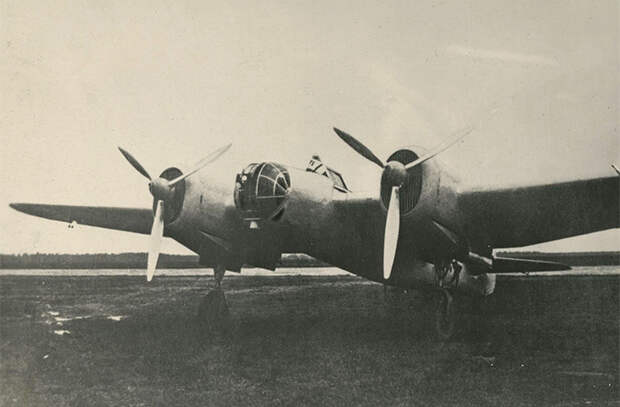 Советский скоростной фронтовой бомбардировщик АНТ-40. Фото: wikipedia.org