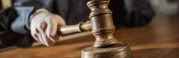 В Актау суд признал незаконным захват жилым домом городской территории