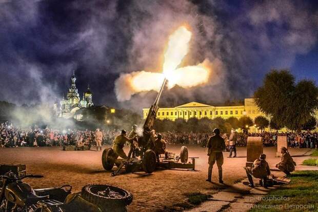 Эмоции Петербурга в восхитительных фотографиях Александра Петросяна город, питер, фото