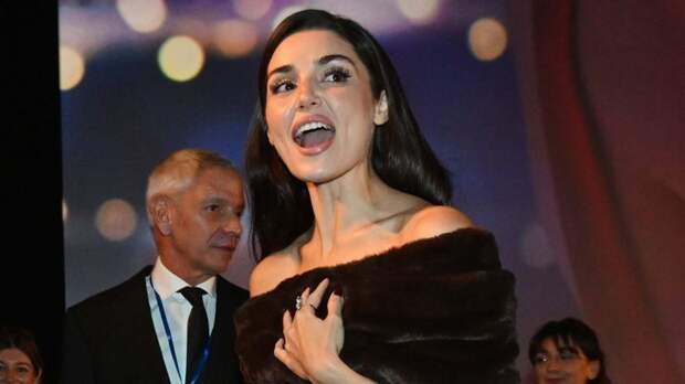 Турецкая актриса Ханде Эрчел рассказала о своей причастности к делу о наркотиках