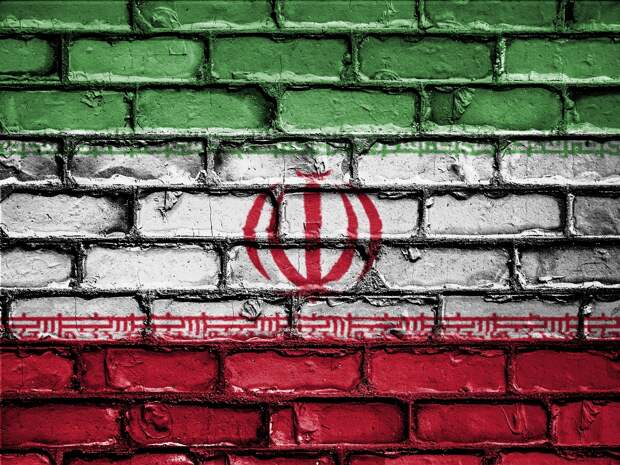 Baza: В соцсетях президента Ирана Раиси призвали молиться за него