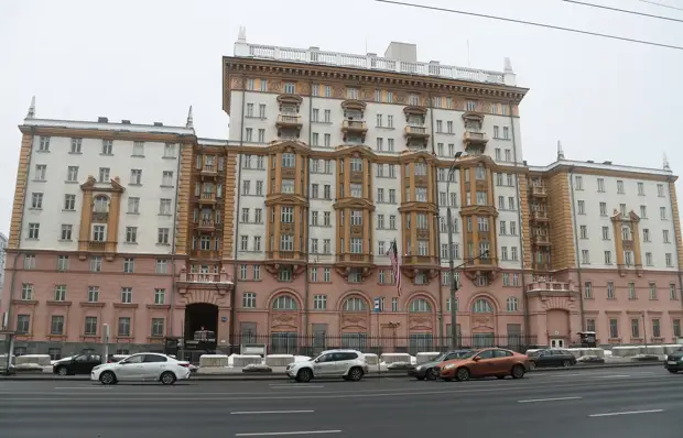 «Достойный ответ на действия Запада»: какое геополитическое значение имеет российский «список недружественных стран»