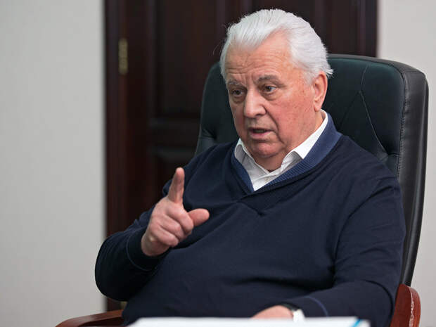 Экс-президент Украины Кравчук объяснился за слова о готовности стрелять по людям с флагами РФ