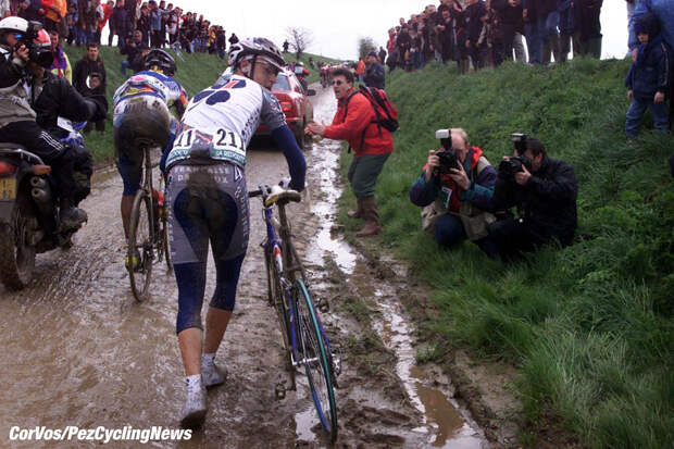 Parijs-Roubaix, foto Cor Vos ©2001