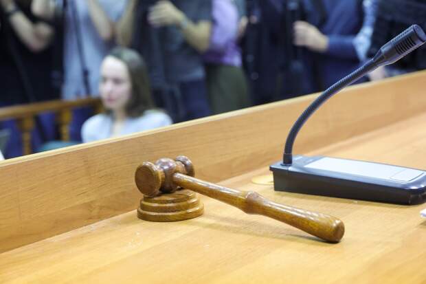 Российский чиновник победил в суде опорочивших его эзотериков