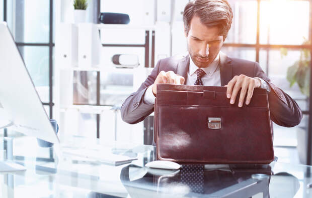 Дугин имён не назвал, но вы догадаетесь: "Именно они предали страну"