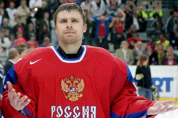 Брызгалов пожаловался на судейство в НХЛ