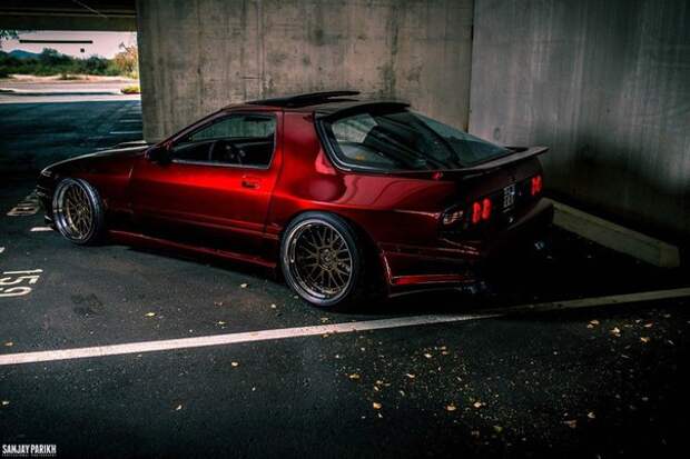 Mazda RX-7... Mazda RX-7...