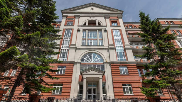 "В купеческом стиле". Где в Барнауле продают премиальные квартиры и сколько они стоят