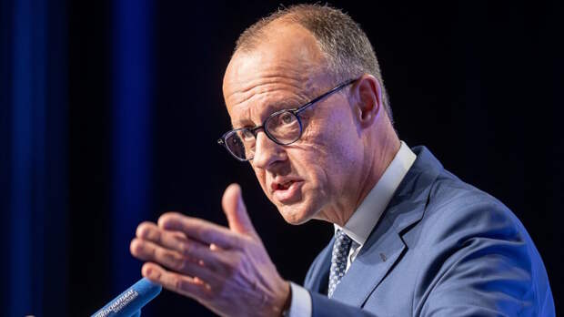 Мерц призвал усилить давление на Россию