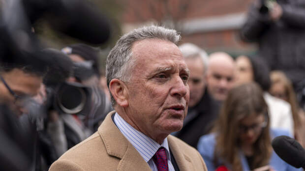 ТАСС: Спецпредставитель Путина встретил Стивена Уиткоффа в аэропорту