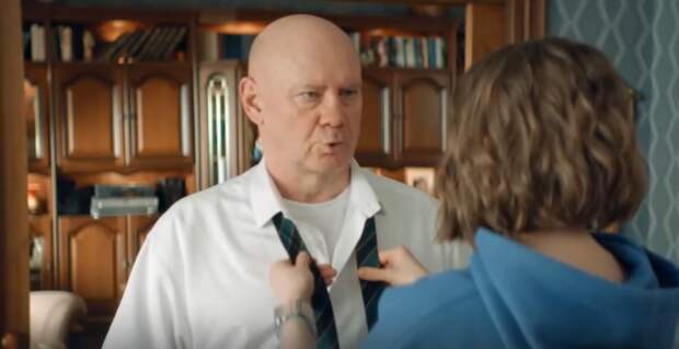 Сериал «Праздники» официально продлили на четвертый сезон