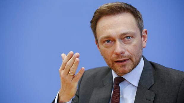Deutschlandfunk: немецкий политик призвал временно смириться с «аннексией Крыма»