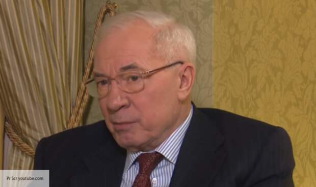 Азаров рассказал, как «золотые унитазы» поссорили украинцев и россиян Азаров рассказал, как «золотые унитазы» поссорили украинцев и россиян