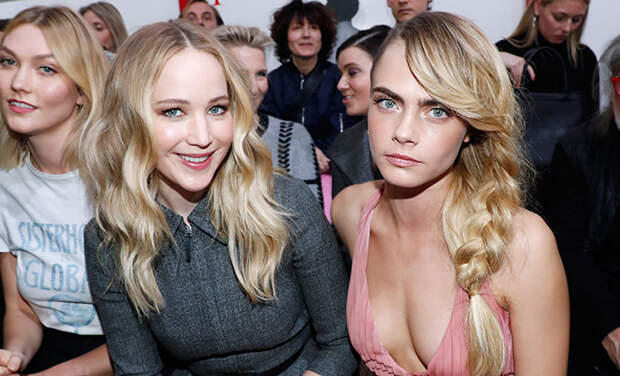 Дженнифер Лоуренс, Наталья Водянова с сестрой, Елена Перминова и другие на показе Dior
