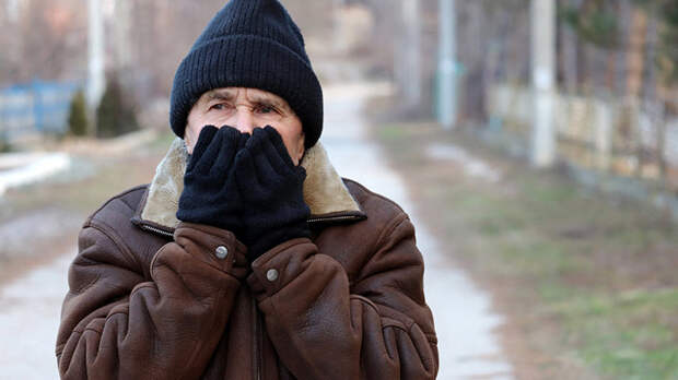 БЮДЖЕТ СЭКОНОМИЛ НА ПЕНСИОНЕРАХ И ЗАРАБОТАЛ НА МИГРАНТАХ. НОРМАЛЬНО ЛИ ЭТО?