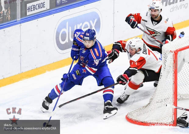 СМИ выяснили, кто сможет бросить вызов хоккеистам ЦСКА в чемпионате КХЛ