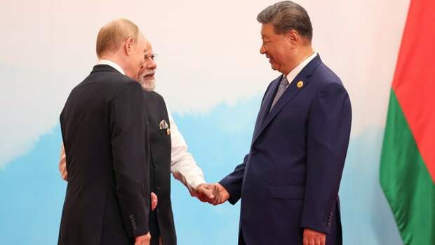 Владимир Путин, Нарендра Моди и Си Цзиньпин / Фото: kremlin.ru