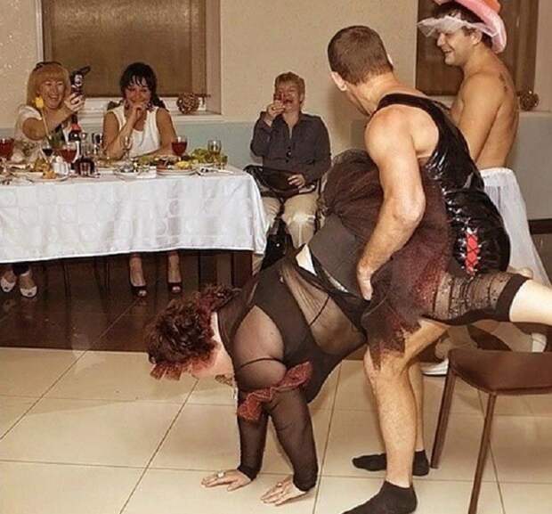 Свадьба пела и плясала, дурачилась и кривлялась поразительно, свадьба, смешно, юмор