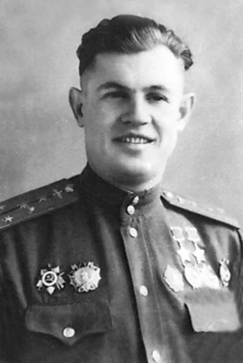 Александр Николаевич Ефимов летчик