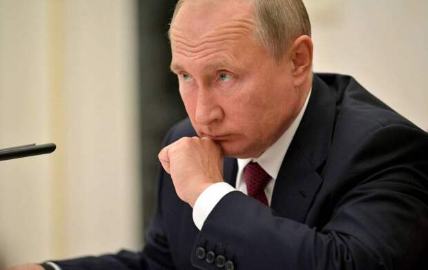 Американские аналитики: Путин должен сам сдаться МУС