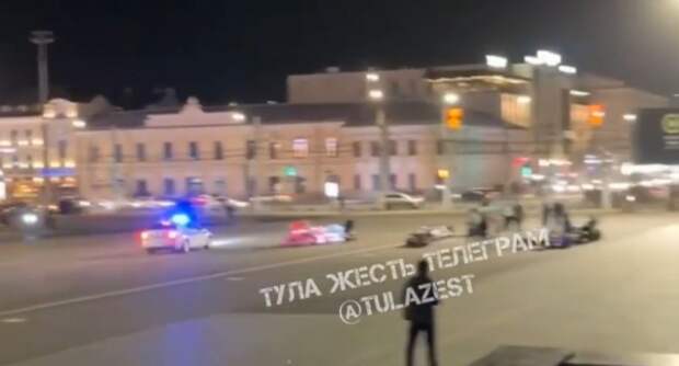 В Туле сотрудники ДПС задержали 15-летнего гонщика на питбайке в центре города