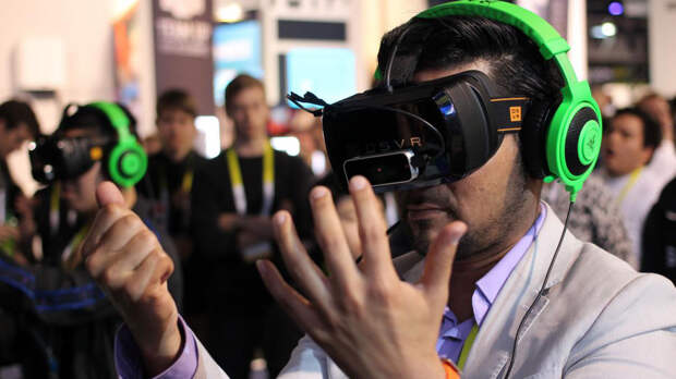 Microsoft запатентовала перчатку для прикосновений к виртуальному миру