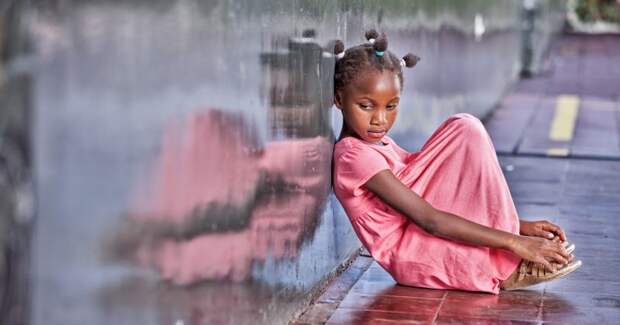 Уродство ради счастья: как матери в Африке и Индии калечат дочерей, чтобы устроить их жизнь