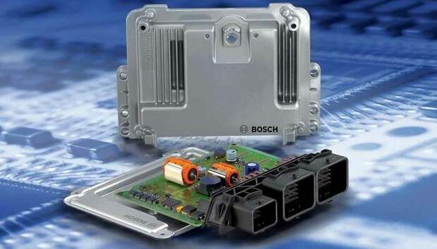 Электронный блок управления двигателя/ Фото: avto.pro Электронный блок управления двигателя/ Фото: avto.pro