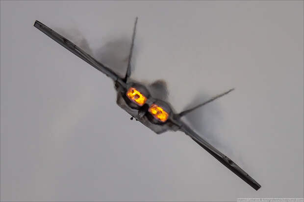F22 09 F22 09