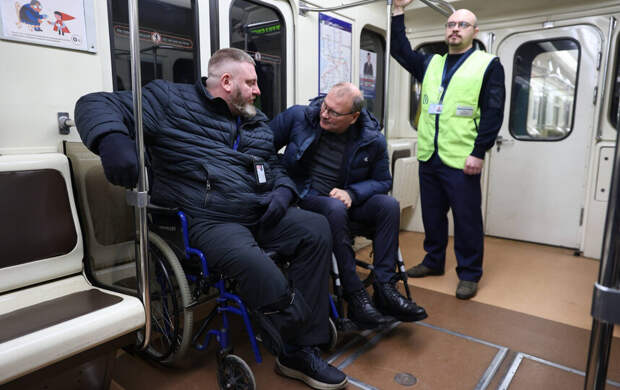 Петербургский метрополитен испытал вагон для маломобильных пассажиров