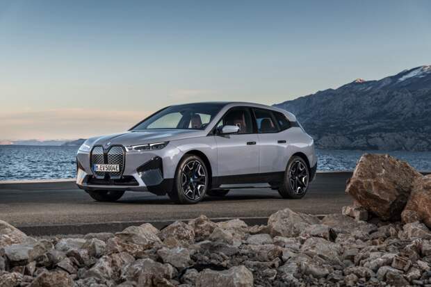 Первый bmw iX
