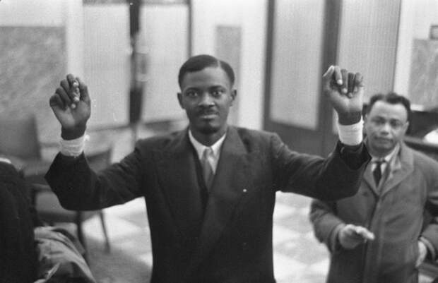 Патрис Лумумба выходит из тюрьмы, январь 1960 года