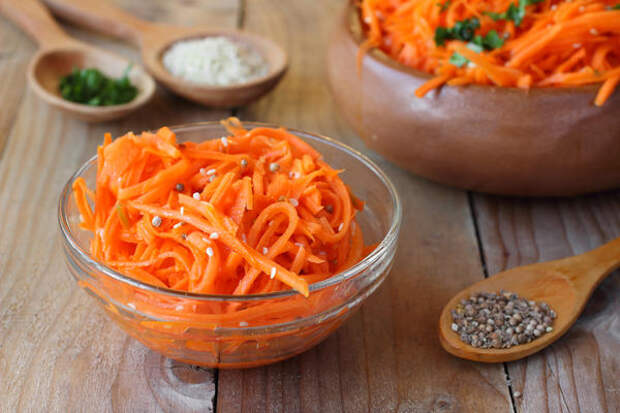Можно заготовить корейскую морковку на зиму