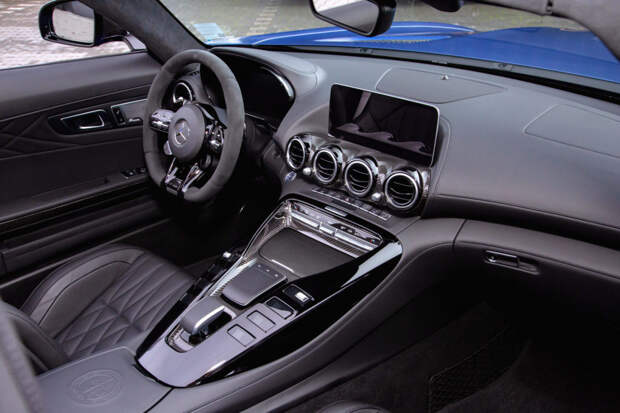 Posaidon Mercedes-AMG GT R Roadster (фот. Posaidon)