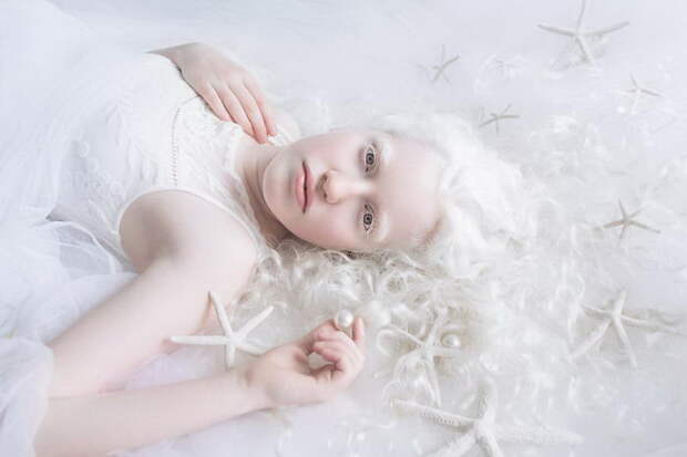 Красота альбиносов в фотографиях Yulia Taits