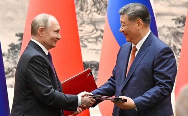Доллар по боку! Найдена схема, позволяющая России и Китаю обходить американские санкции при взаимной торговле.