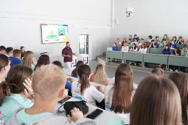 В Тамбове впервые проходит полуфинал "Большой перемены"