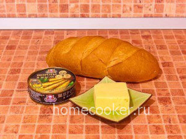 Ingredienty dlya buterbrodov so shprotami 300x225 Бутерброды со шпротами