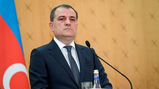 В Баку рассказали, чего ожидают от Еревана после выборов 