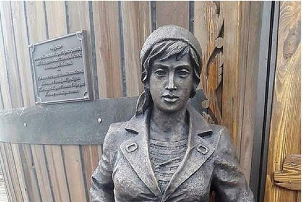Памятник Марии Климовой в Великом Устюге | Фото: radiokp.ru