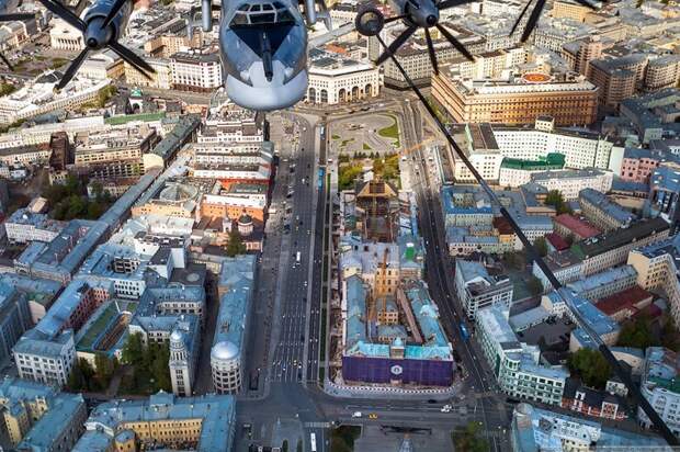 Москва из кабины самолета Ил-78 авиатехника, авиация, москва